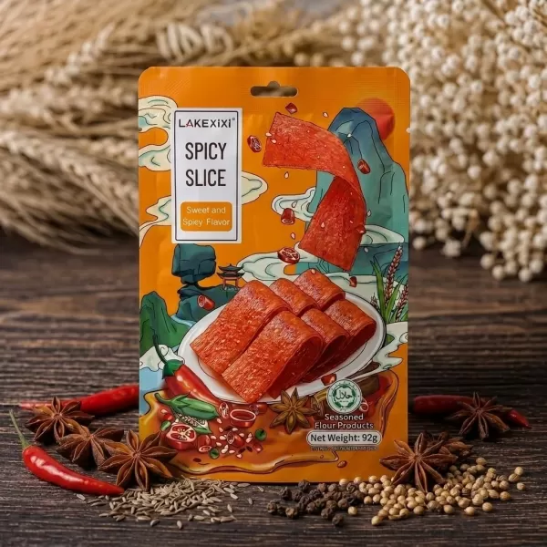 Снек соєвий Латяо Lakexixi Spicy Slice солодко-гострі слайси 92 г Снек соєвий Латяо Lakexixi Spicy Slice солодко-гострі слайси 92 г