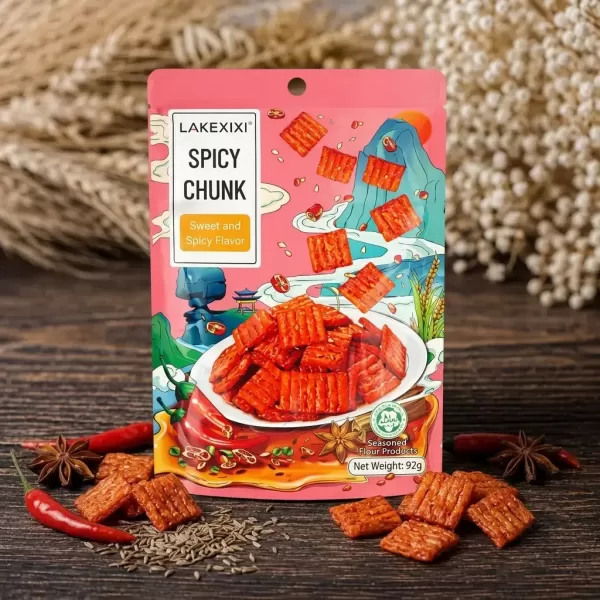Снек соєвий Латяо Lakexixi Spicy Сhunk солодко-гострі шматочки 92 г Снек соєвий Латяо Lakexixi Spicy Сhunk солодко-гострі шматочки 92 г