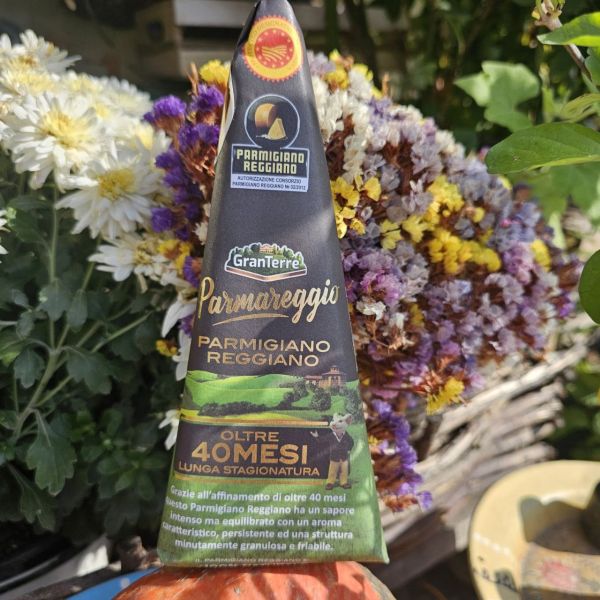 Сир Пармезан Parmareggio Parmigiano Reggiano 40 міс