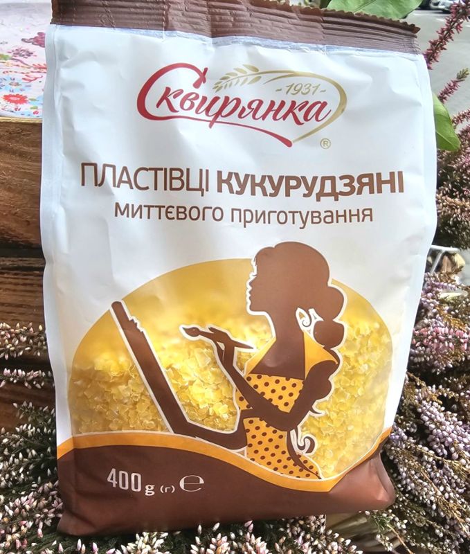 ПЛАСТІВЦІ КУКУРУДЗЯНІ МИТТЄВОГО ПРИГОТУВАННЯ