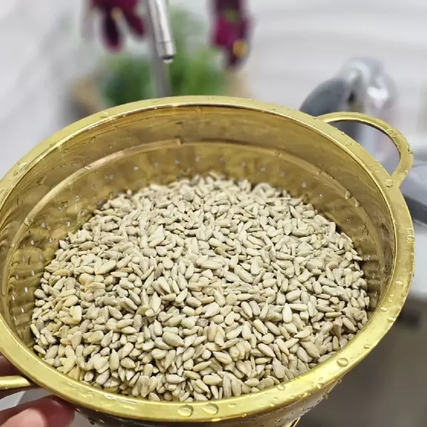 Соняшникове, сире насіння 100 г